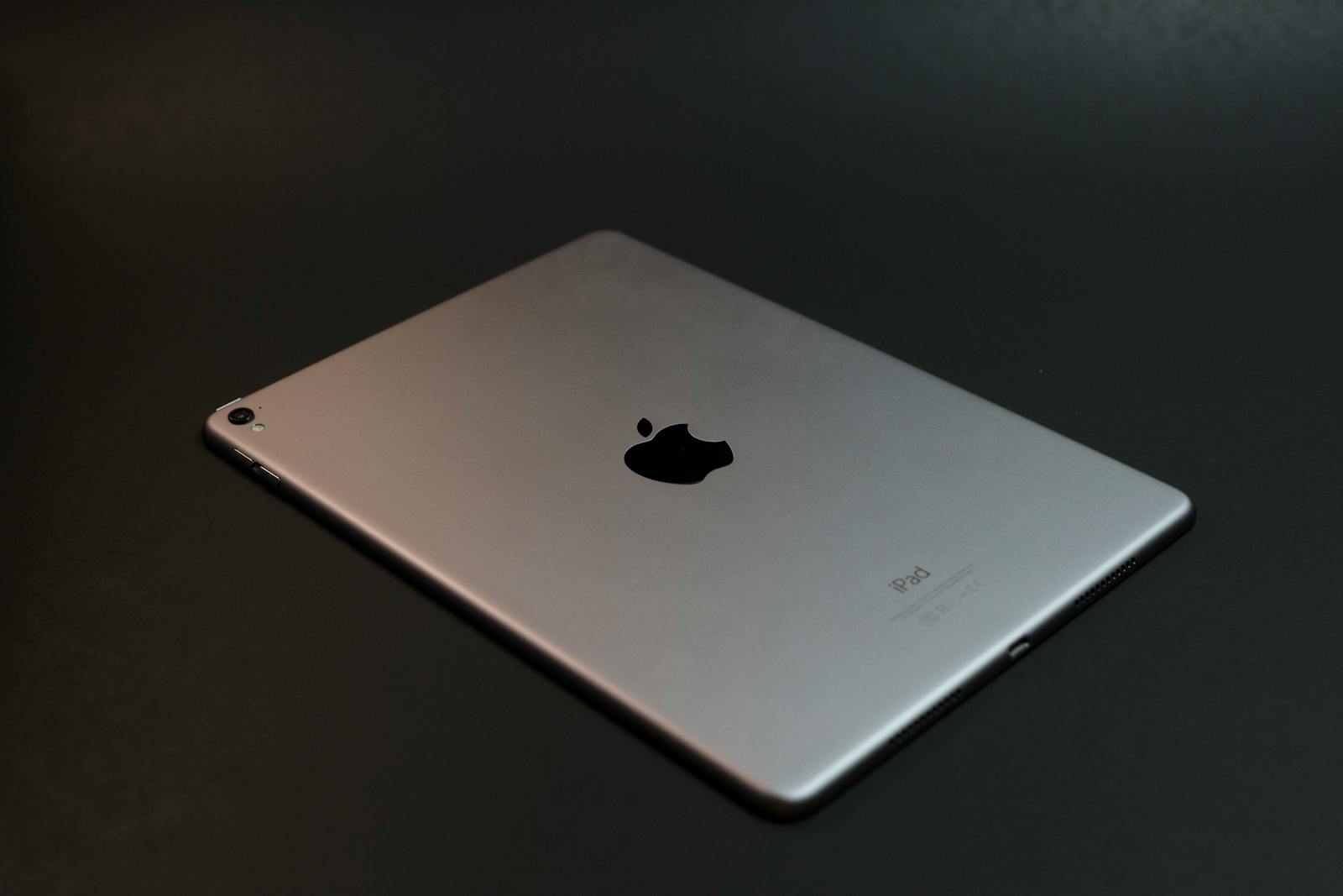 Silver Ipad